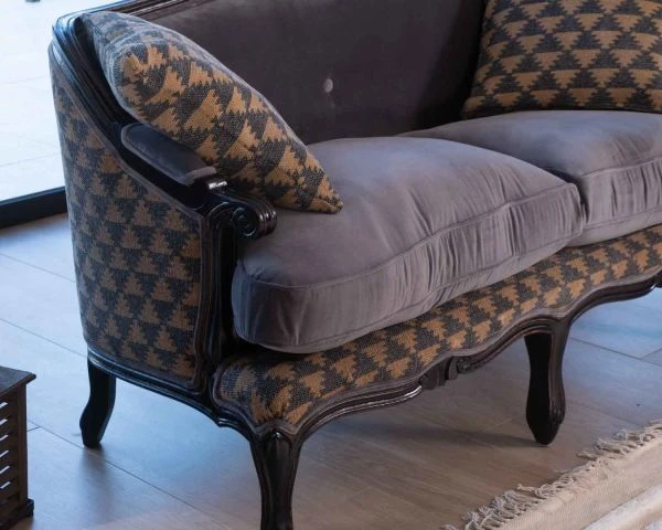 Banquette Néo-classique 2 Personnes Tissu Et Bois Massif "Legacy" – Image 5