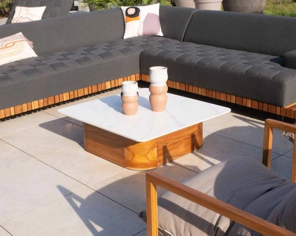 Table Basse En Céramique Blanche Et Teck 90x90 Cm "Haruku Island" – Image 3