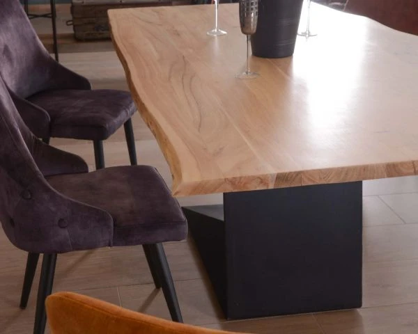 Table Contemporaine Acacia Naturel Et Métal Noir "Ruben" 200 Cm – Image 7