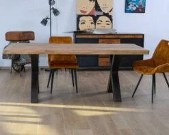 Table 220 Cm Bois Pieds Croix Métal "Caractère"