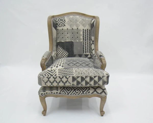 Fauteuil Bergère Tissu Patchwork Gris Et Bois Naturel Clair "Sofia" – Image 2