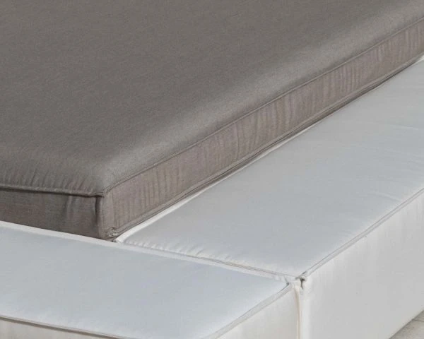 Lit De Jardin Double Tissu Sunbrella Taupe Et Blanc Avec Parasol "Saint Tropez" – Image 3