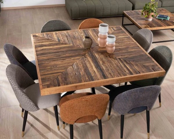 Table De Repas Carrée 140cm Acacia Finition Chevrons Pieds Métal Noir Croisés "Géonidum" – Image 2