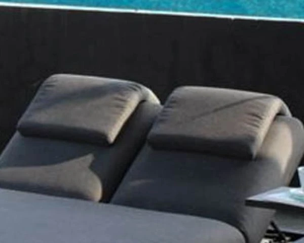 Têtière En Tissu Gris Foncé Sooty Pour Bains De Soleil "Nusa Pedina"