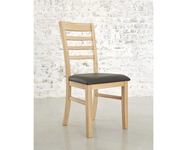 Chaise Assise Bycast Chêne "Bella"